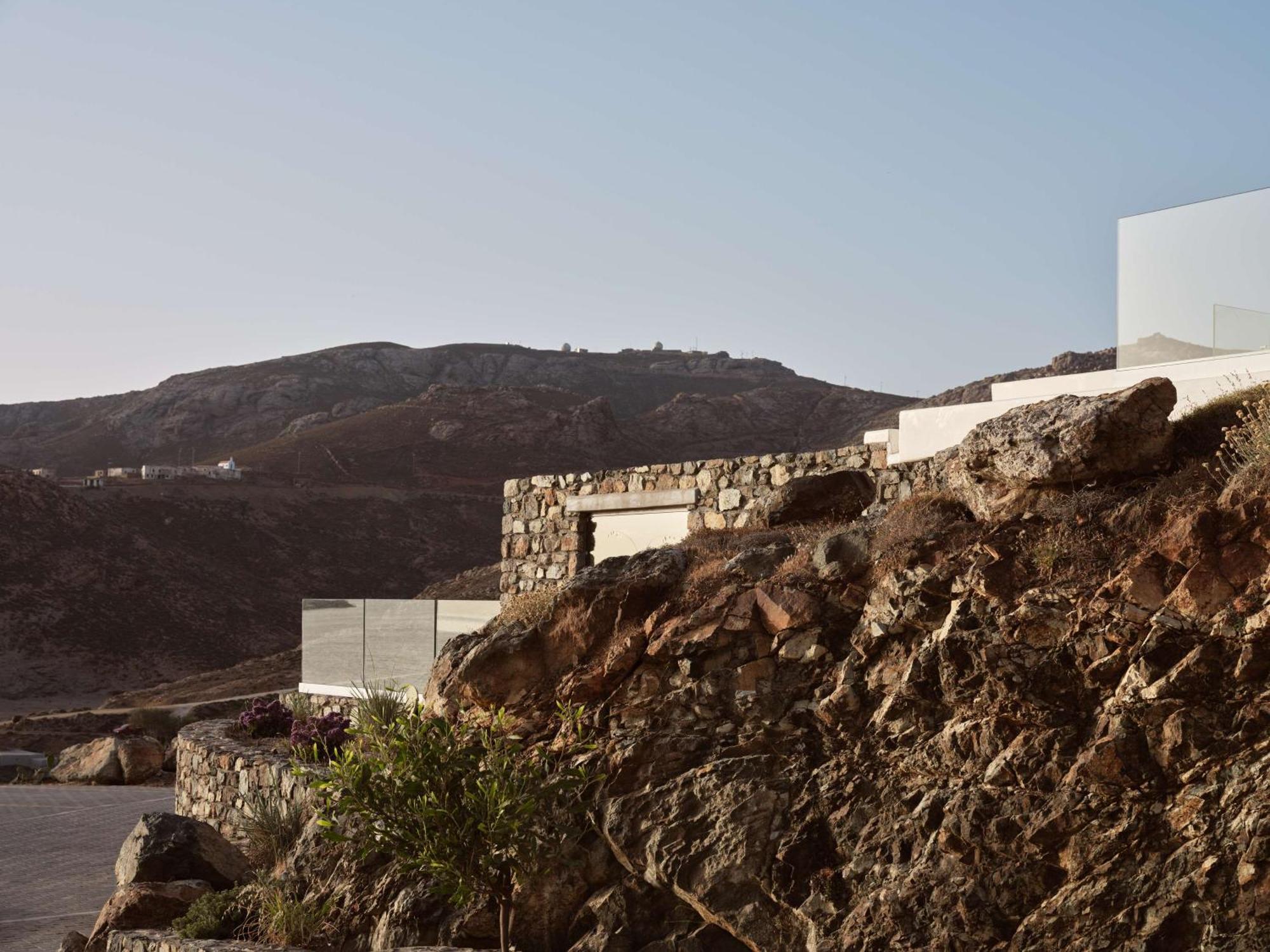 Semeli Coast Mykonos Curio Collection By Hilton Hotel Merchia Beach ภายนอก รูปภาพ