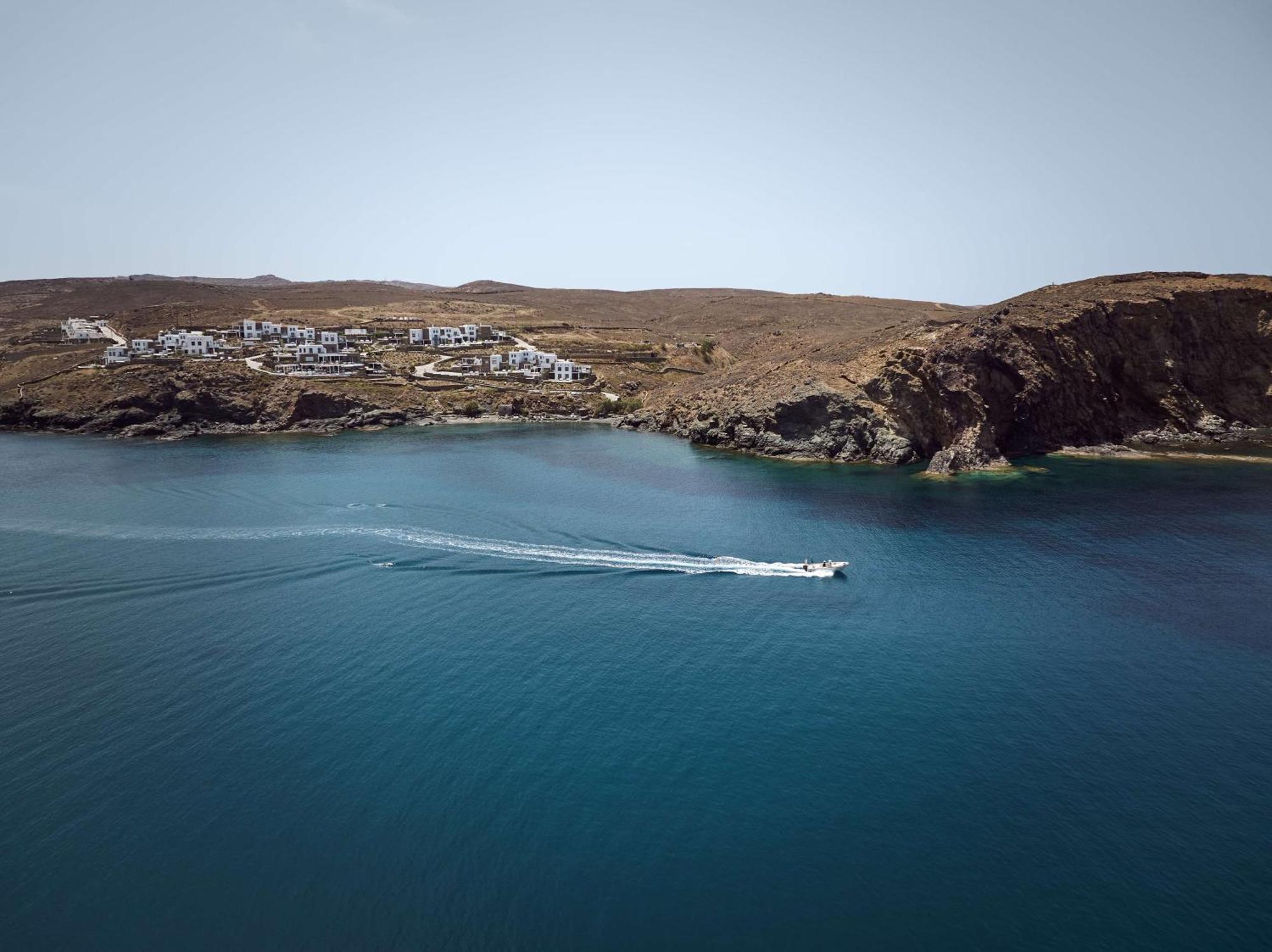 Semeli Coast Mykonos Curio Collection By Hilton Hotel Merchia Beach ภายนอก รูปภาพ
