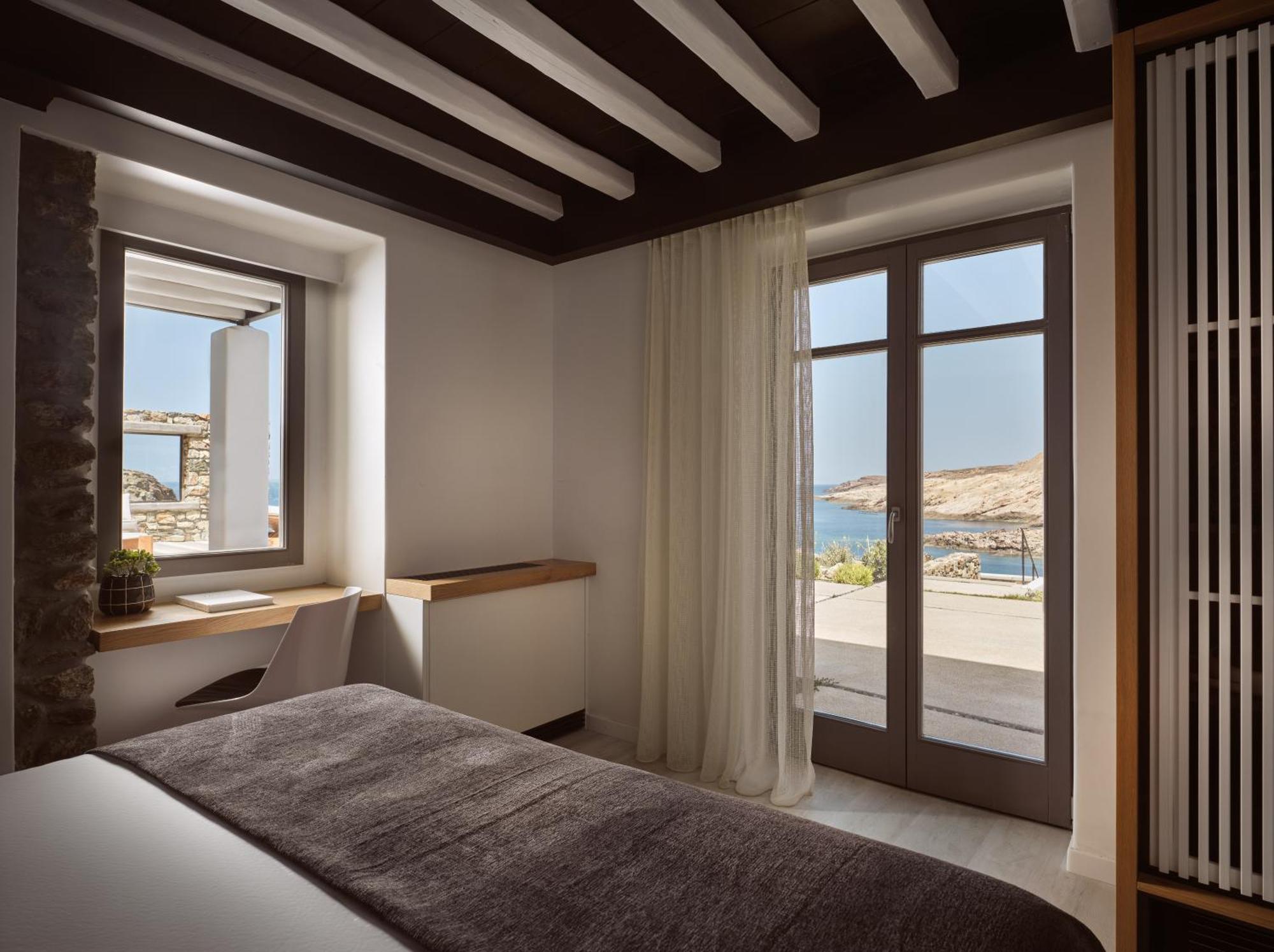 Semeli Coast Mykonos Curio Collection By Hilton Hotel Merchia Beach ภายนอก รูปภาพ